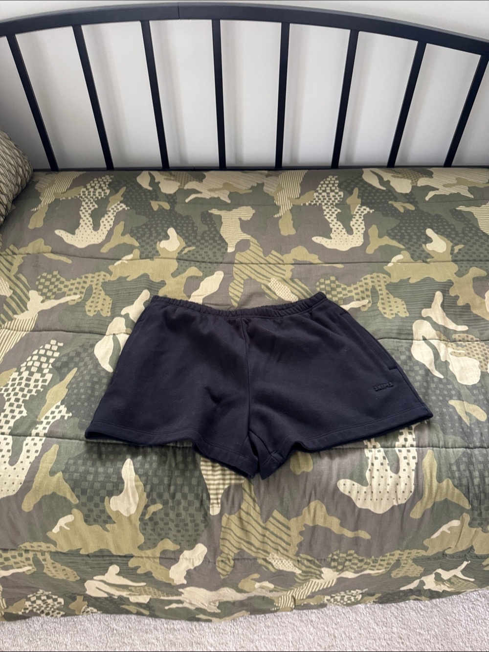 Skims Black Women's Casual Lounge Shorts